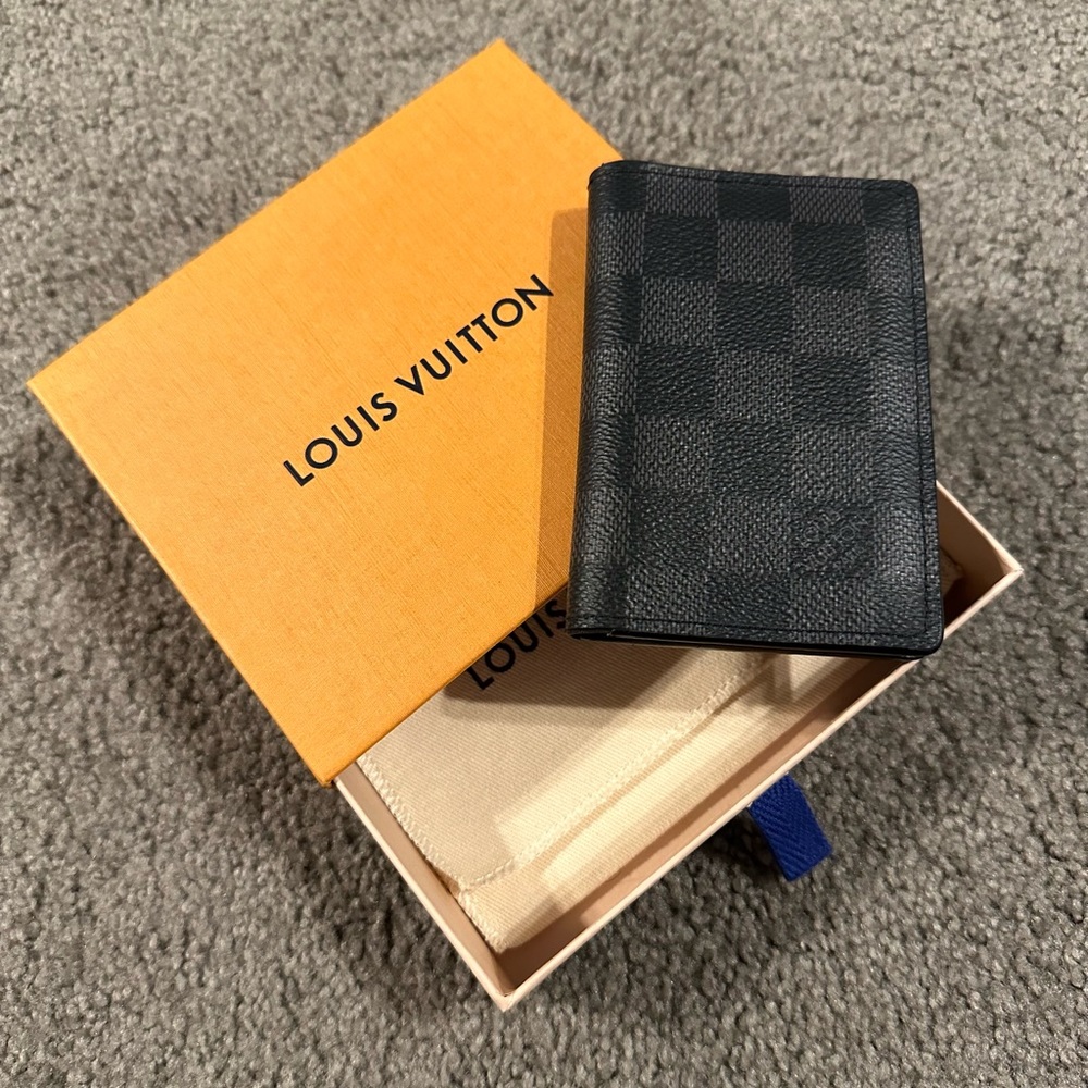 Men’s MINT Louis Vuitton LV Damier Graphite Canvas